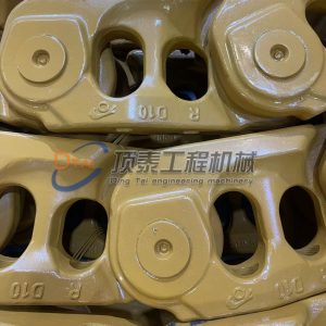 D10T D10R Track Assembly 60 Pitch 44 Track Link, Track Chain Pitch Plate Thickness 20.5 D10 Bulldozer DT Parts
