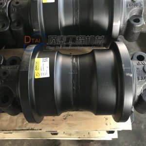 DX520 undercarriage parts Track roller/Bottom roller/Down roller Excavator spare parts