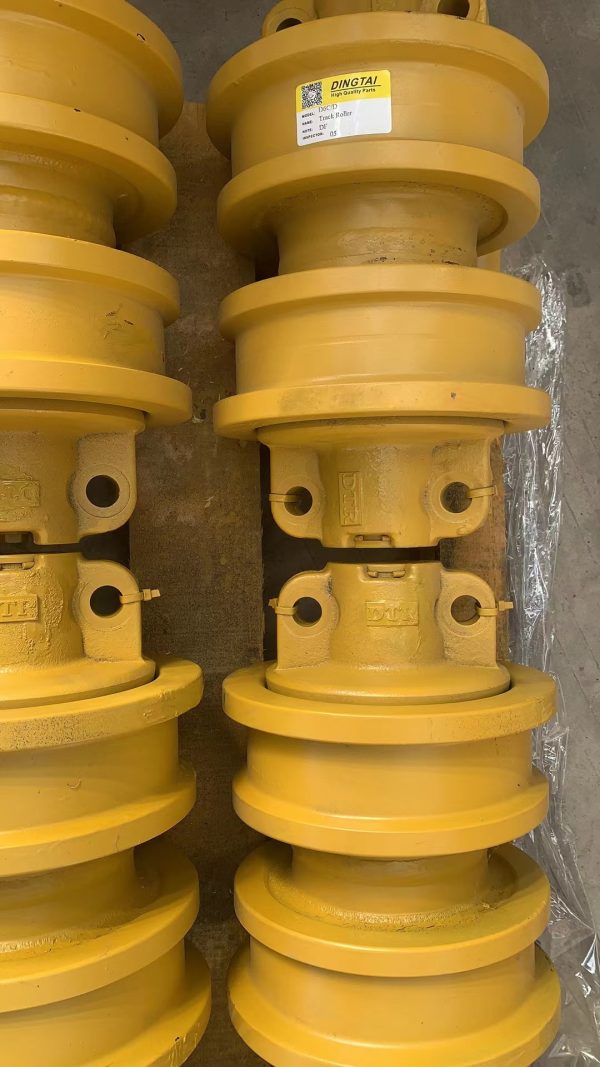 Bulldozer undercarriage parts Track roller/Bottom roller/Down roller for D6C D6D undercariage accessories - Image 4