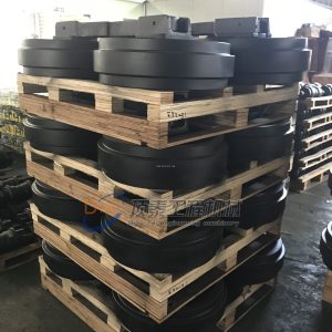 Excavators Idler wheel CAT320 from Manufacturer