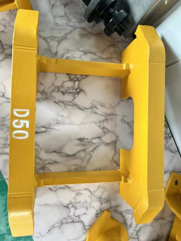 Bulldozer undercarriage parts High quality parts D50 track link guard for factory manufacture