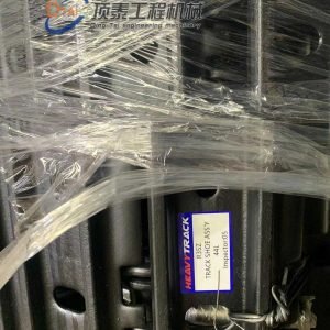 Best selling Excavator Parts R35Z 44L track link ass`y track chain ass`y track shoe ass`y